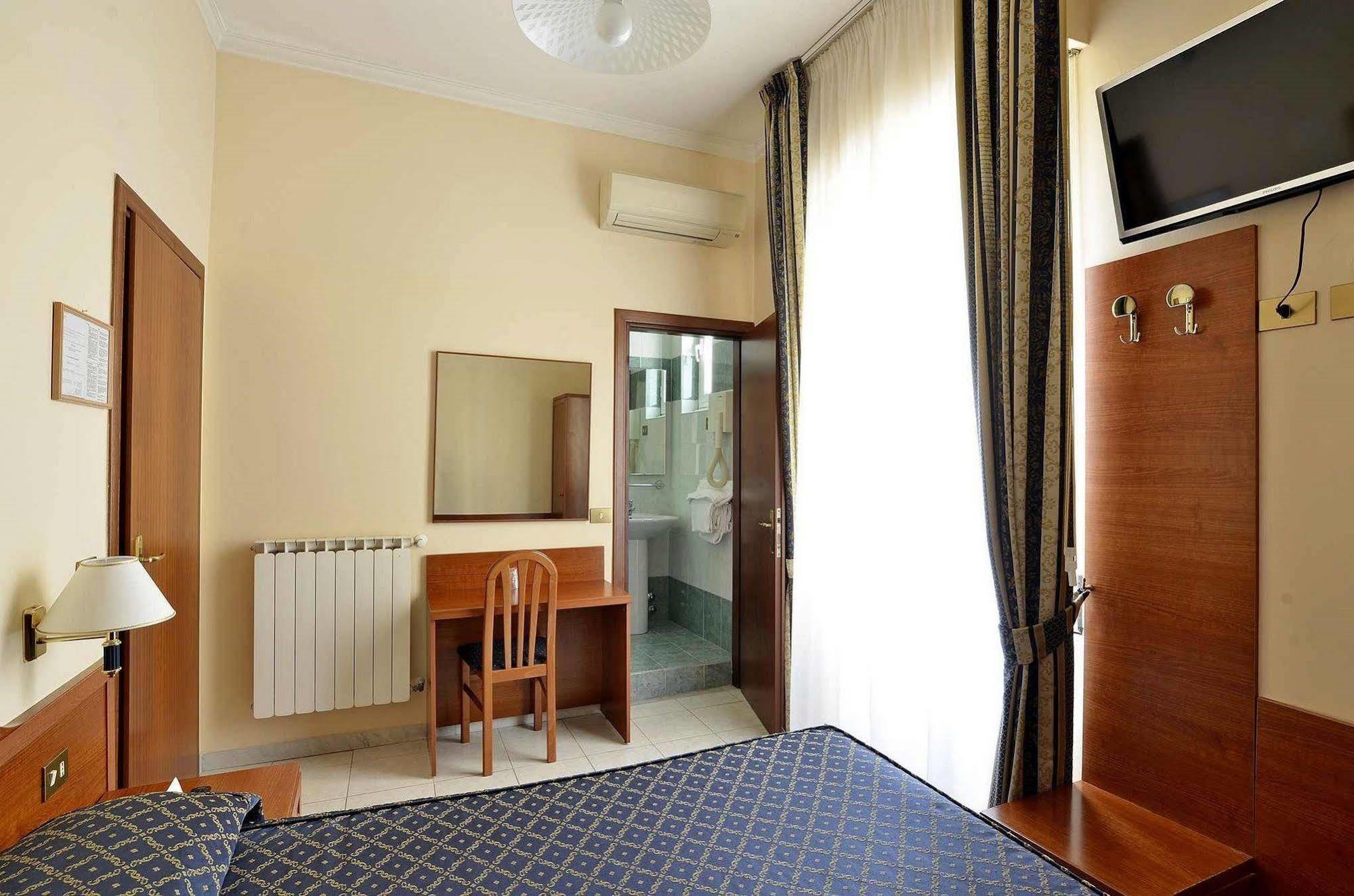 Hotel Corallo Rome Bagian luar foto